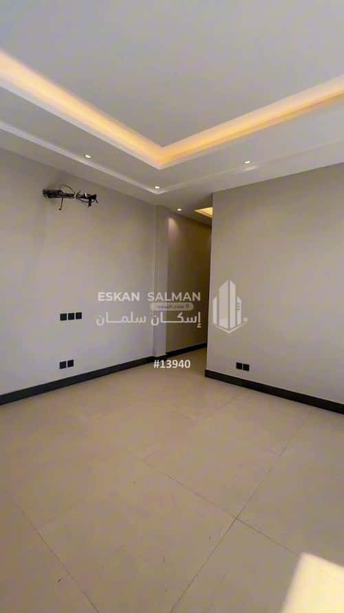 Apartment with 5 Bedrooms Al Ghurāʾ, Madinah