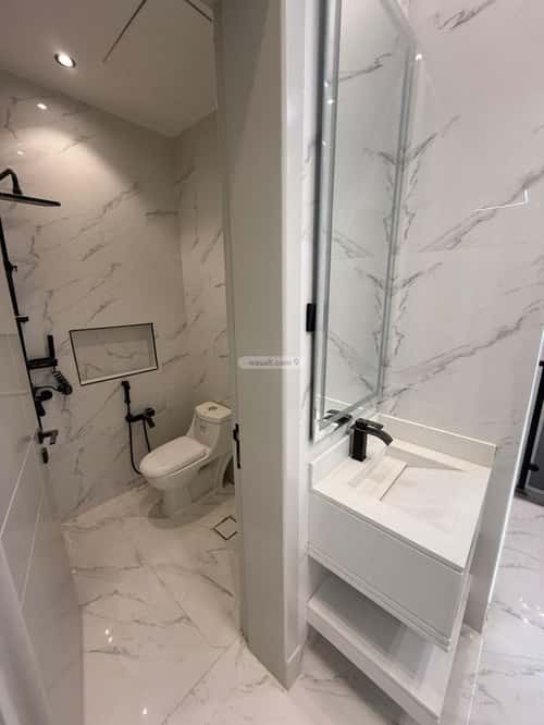 Apartment 220 SQM with 6 Bedrooms Al- Nadwah, East Riyadh, Riyadh