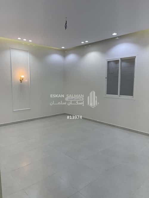 Floor 600 SQM with 6 Bedrooms Prince Sultan, Bisha