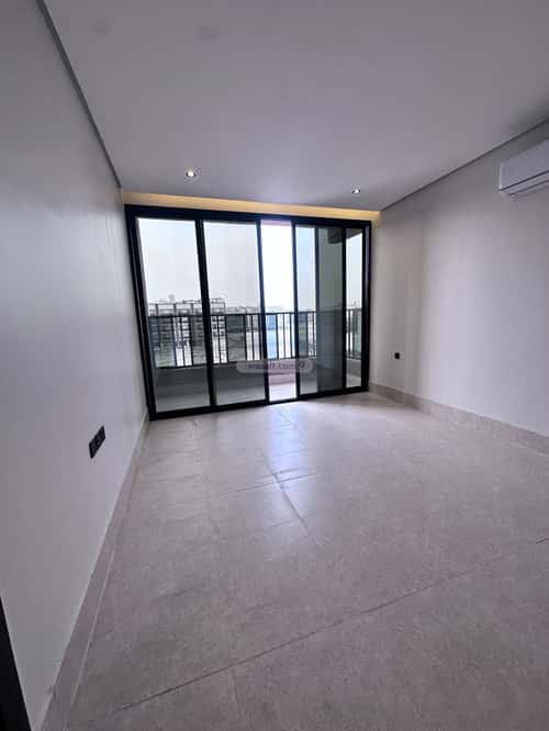 4 bedroom apartment in Al Hamra