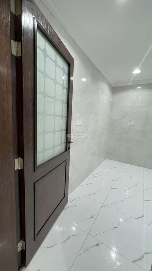 Apartment with 3 Bedrooms Al Jawhrah, Aldammam