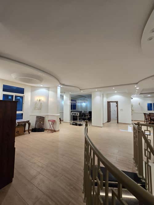 Building 827 SQM with 3 Floors Facing South Al Sheraa, North Jeddah, Jeddah