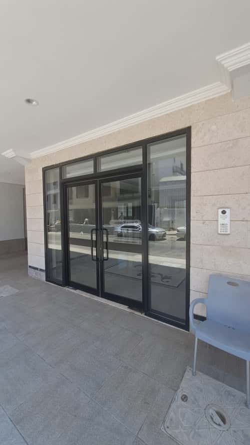 4 bedroom apartment in Al Salamah