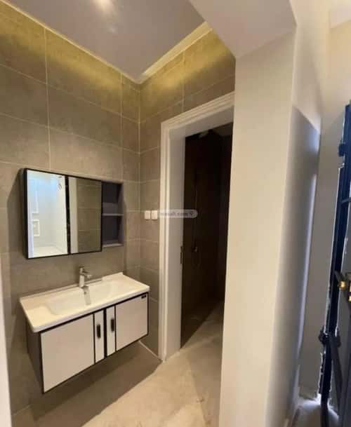 Floor 300 SQM with 6 Bedrooms Wadi Al-Batah, Madinah