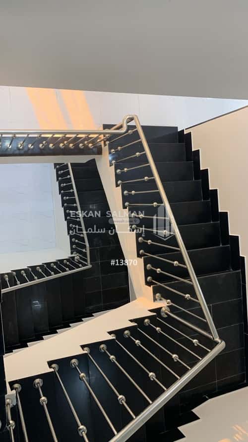 فيلا 343 متر مربع جنوبية على شارع 15م السليمانية، الطائف