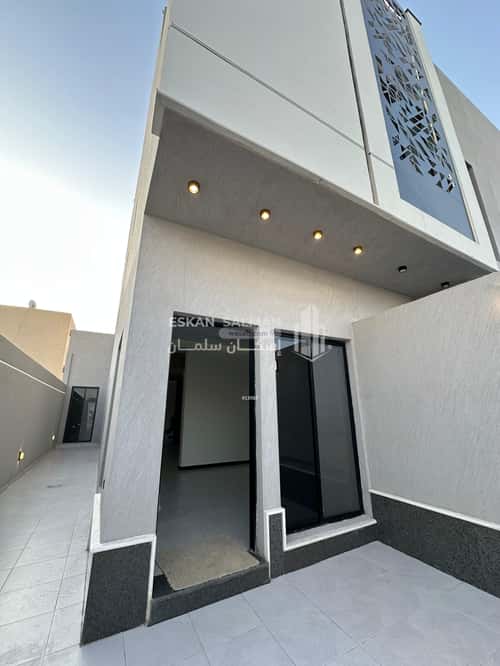 فيلا 5 غرف في الجنادرية