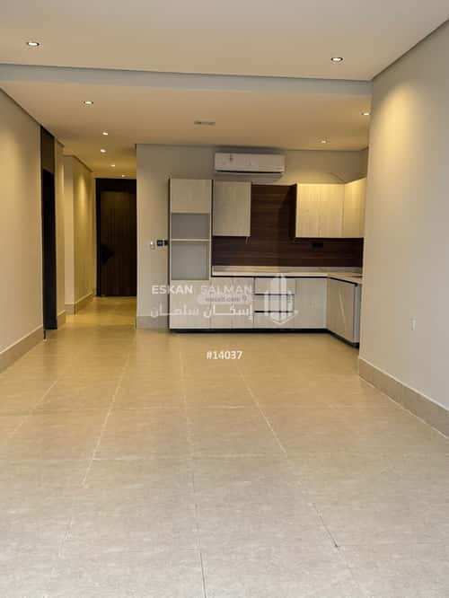 5 bedroom apartment in Al Hamra
