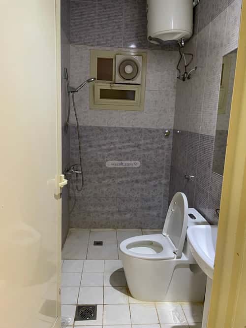 Villa 375 SQM Facing West with 6 Bedrooms Al-Nuzha, North Riyadh, Riyadh