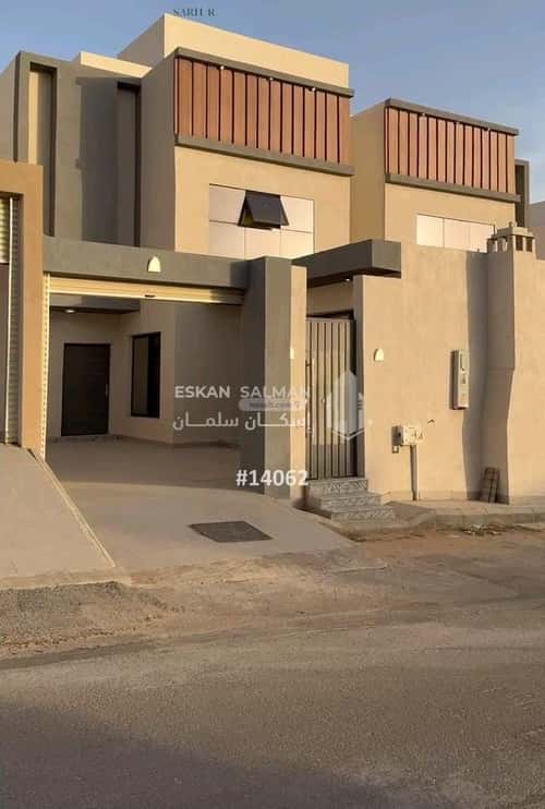 فيلا 257.5 متر مربع شمالية على شارع 15م الرمال، بريدة