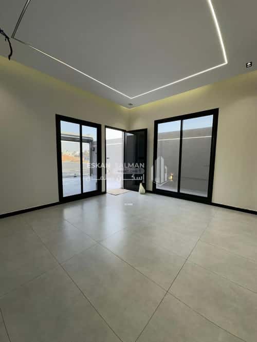5 bedroom villa in Al Janadriyah