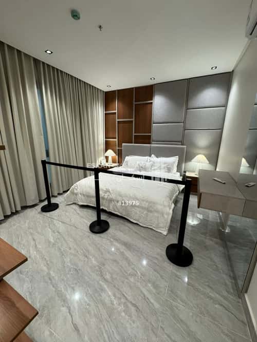 شقة 5 غرف في الحمراء