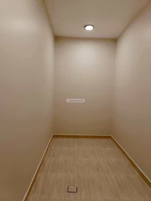 Apartment with 5 Bedrooms Al Suwais 1, Jazan