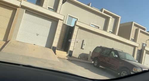 فيلا 7 غرف في عكاظ