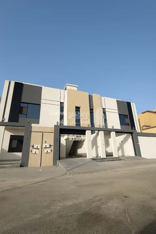 فيلا 299.71 متر مربع غربية على شارع 15م المنار، الدمام