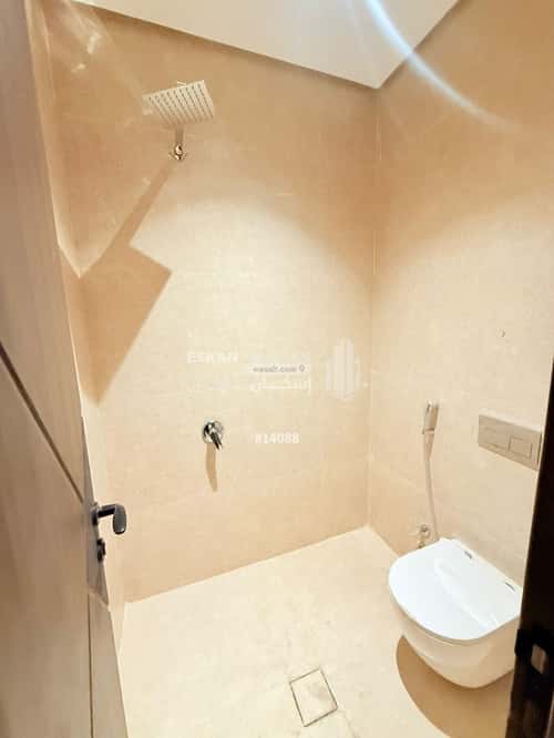 4 bedroom apartment in Al Hamra