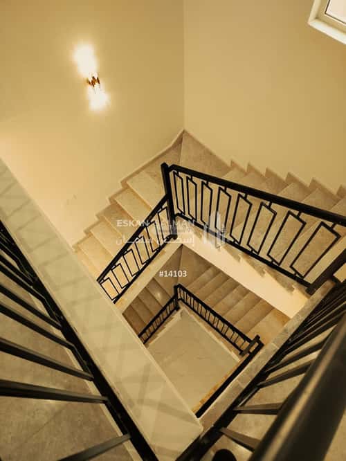 فيلا 215 متر مربع جنوبية على شارع 14م نبلاء، المدينة المنورة