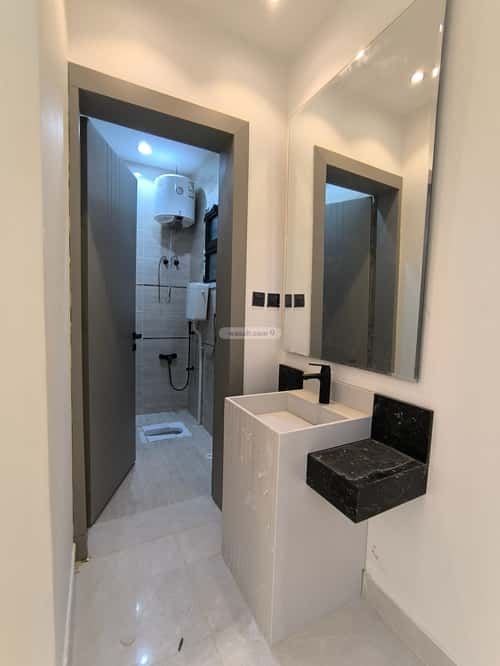 6 bedroom floor in Badr