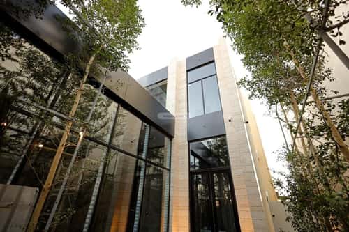 Showroom for Rent Al Sadd District, Alttayif