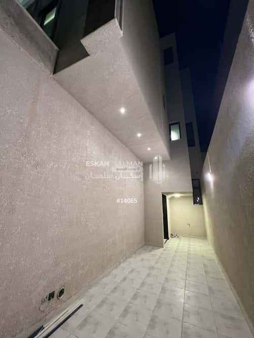 5 bedroom apartment in Al Nadwah