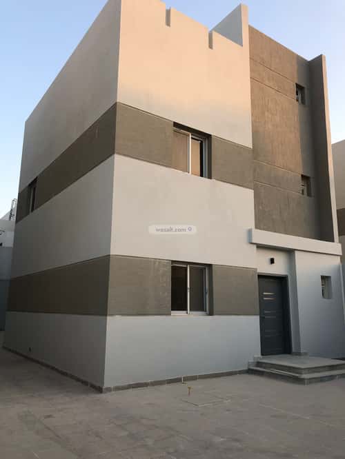فيلا 300 متر مربع واجهة شمالية ب 6 غرف الجنادرية، شرق الرياض، الرياض