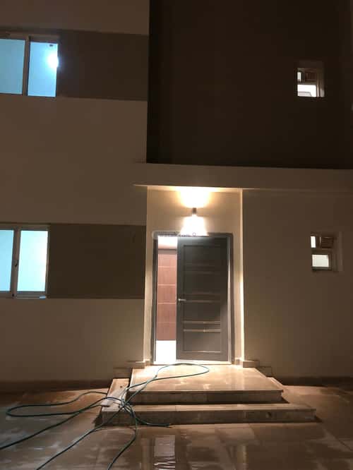 Villa 300 SQM Facing North with 6 Bedrooms Al-Janadriyah, East Riyadh, Riyadh