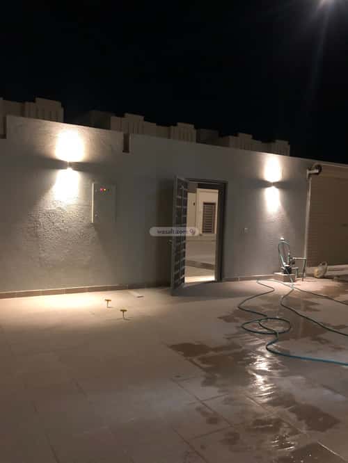 Villa 300 SQM Facing North with 6 Bedrooms Al-Janadriyah, East Riyadh, Riyadh