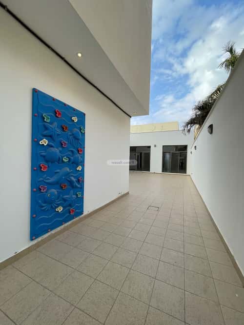 Villa 10183 SQM Facing South with 5 Bedrooms Al Zahrah, North Jeddah, Jeddah