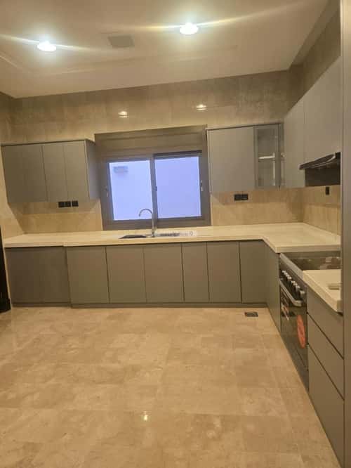 Villa 360 SQM Facing East with 5 Bedrooms Al Khaledeyyah, North Jeddah, Jeddah