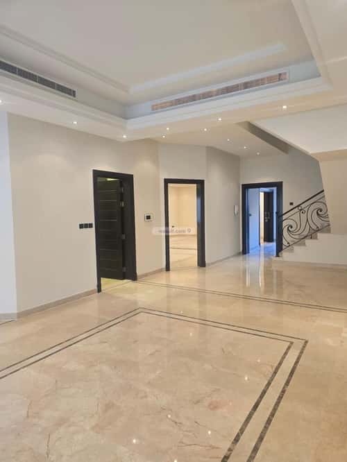 Villa 360 SQM Facing East with 5 Bedrooms Al Khaledeyyah, North Jeddah, Jeddah