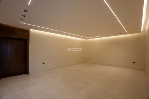 فيلا 328 متر مربع جنوبية على شارع 25م الشاطئ الغربي، الدمام