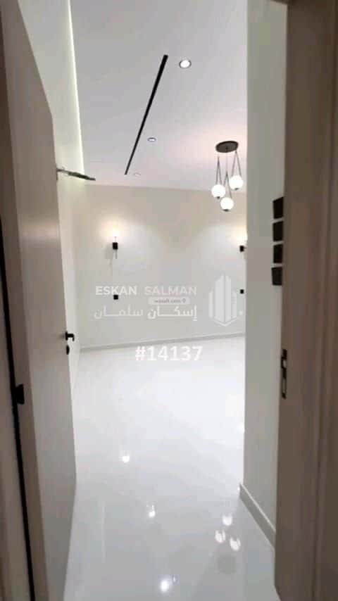 Floor 202 SQM with 7 Bedrooms Al Ma'Ala, Ahad Rafidah