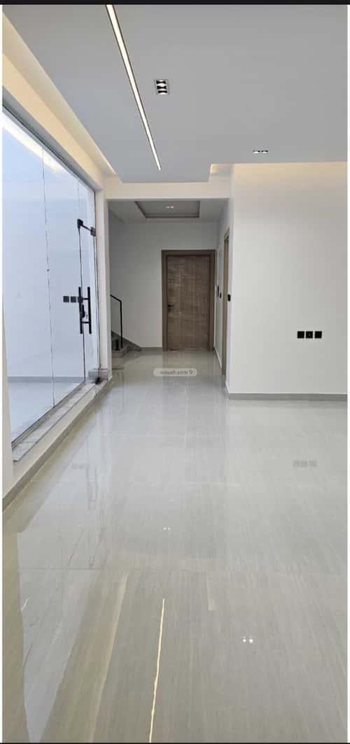 فيلا 250 متر مربع جنوبية على شارع 20م المدينة الصناعية، المدينة المنورة