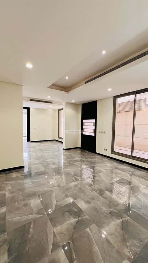 فيلا 300 متر مربع واجهة غربية ب 4 غرف الصحافة، شمال الرياض، الرياض