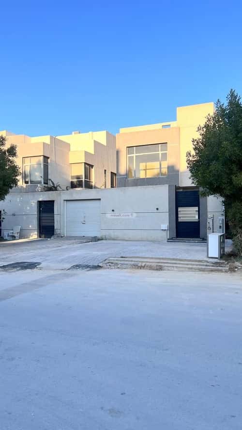 فيلا 300 متر مربع واجهة غربية ب 4 غرف الصحافة، شمال الرياض، الرياض