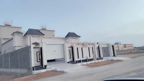 فيلا 363.74 متر مربع شمالية على شارع 20م الجامعة، نجران