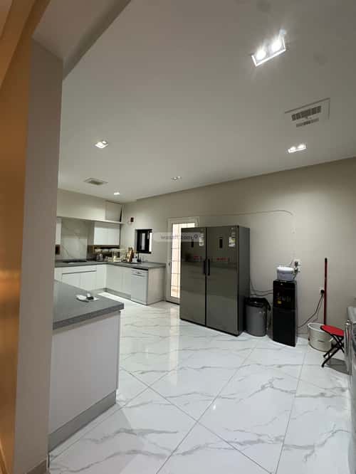 Villa 454 SQM facing South West on 20.15m width street الحمراء، شرق الرياض، الرياض