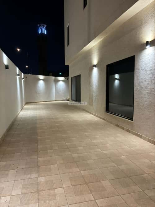 Villa 454.5 SQM Facing South West on 20.15m Width Street Al-Hamra, East Riyadh, Riyadh