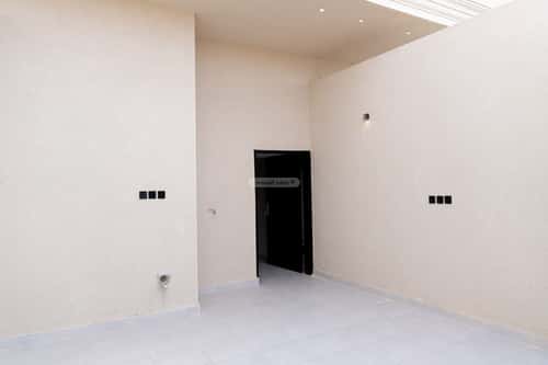 5 bedroom floor in Al Janadriyah