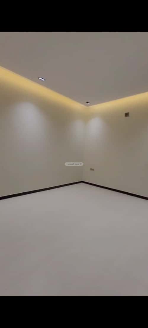 5 bedroom floor in Al Janadriyah