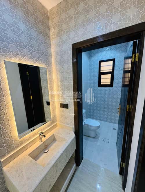 Villa 365.49 SQM Facing North on 12m Width Street Rayyadh, Alttayif