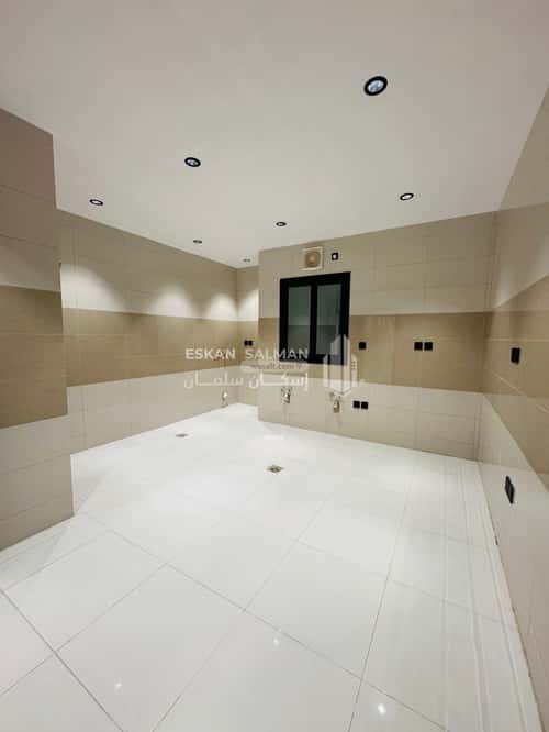 Apartment with 4 Bedrooms Meshrefah, North Jeddah, Jeddah