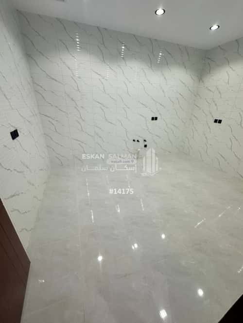 فيلا 328.22 متر مربع شرقية على شارع 35م الرحبة، الطائف