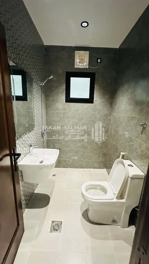 Apartment with 4 Bedrooms Meshrefah, North Jeddah, Jeddah