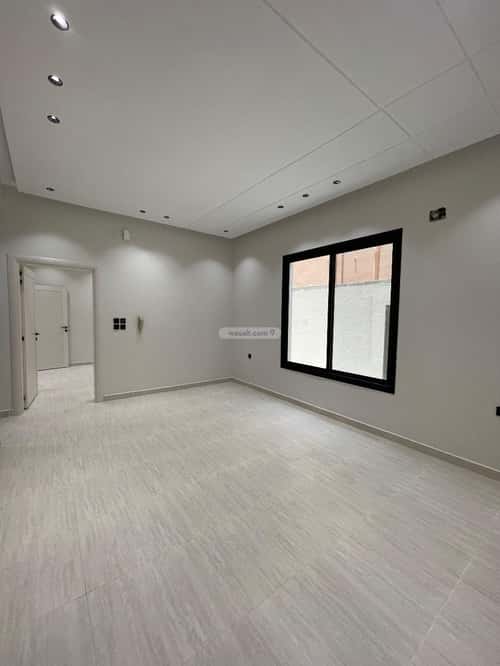Apartment with 5 Bedrooms Al Suwais 1, Jazan