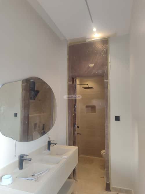 5 bedroom floor in Al Awali