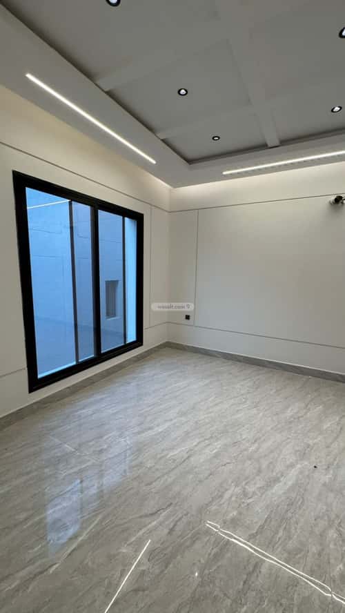 Building 200.36 SQM Facing West Al Wahah, Aldammam