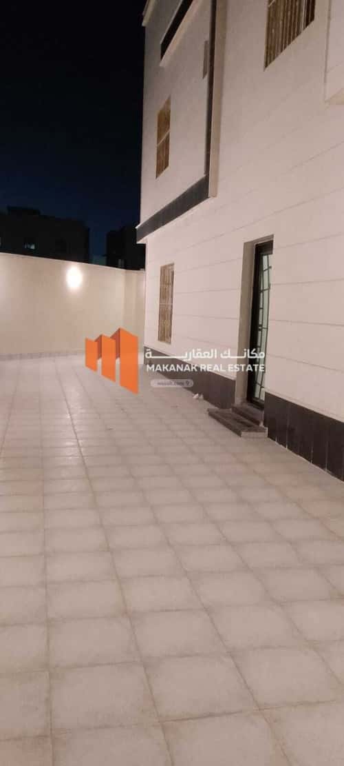 Villa 310 SQM Facing East on 20m Width Street Al Tahlyah, Khobar