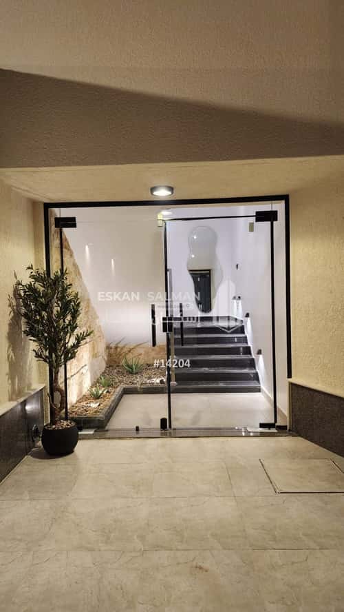 Apartment with 6 bedrooms الجامعة، المزاحمية