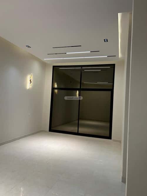 فيلا 311.88 متر مربع شرقية على شارع 20م العريجاء الأوسط، غرب الرياض، الرياض