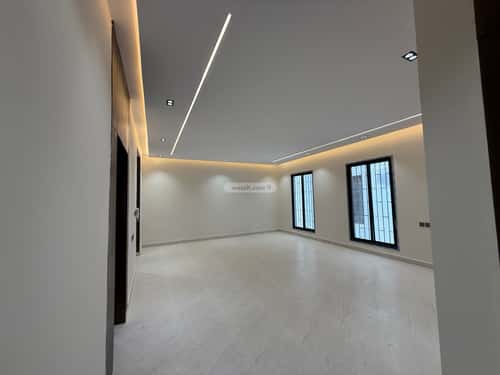 Floor with 5 Bedrooms Al- Nadwah, East Riyadh, Riyadh